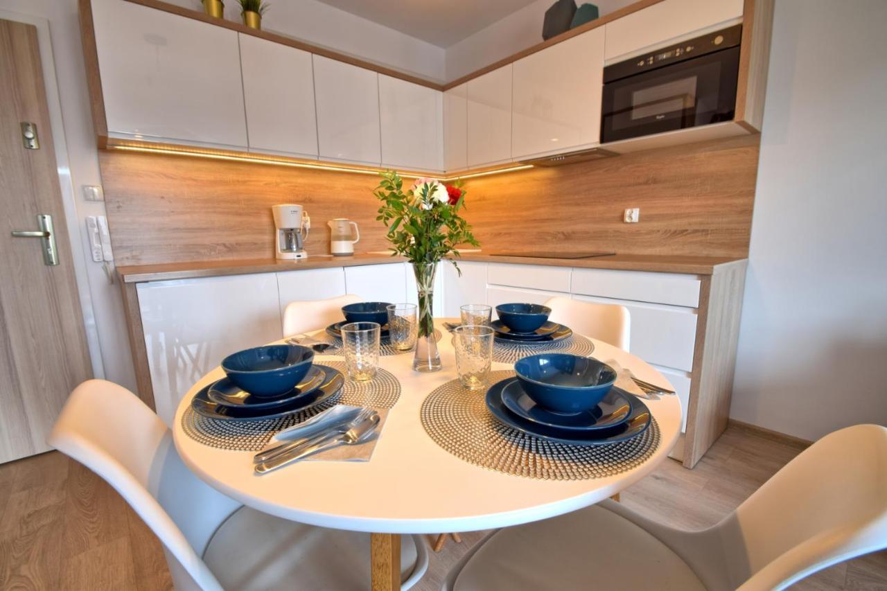 Apartament Z Widokiem, Osiedle Feniks Kolobrzeg Bagian luar foto